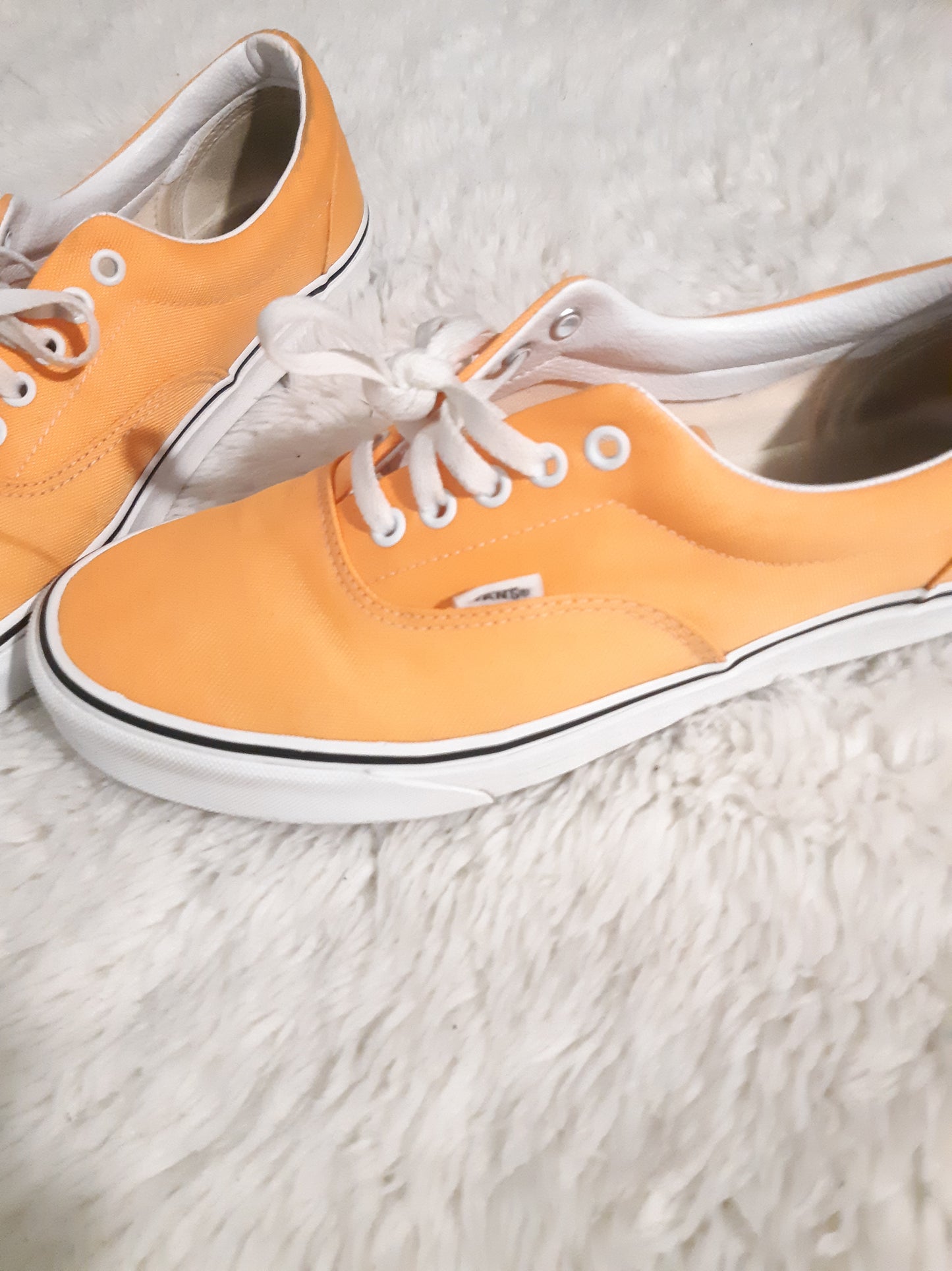 MENS SHOES ( VANS) $25 ORANGE COLOR