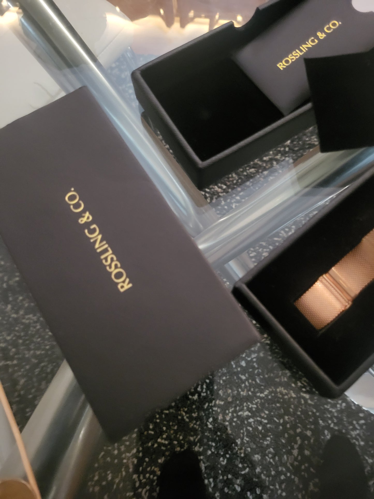 ROSSLING & CO MENS QUARTZ WATCH