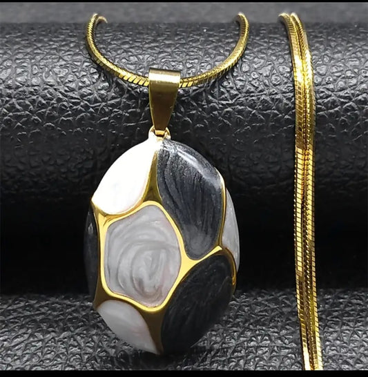 HAND CRAFTED ELEGANT AND CLASSY NECKLACES WITH PYRITE STONES  $45